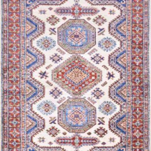 Super Kazak Ivory / Red, 3′4″ × 4′11″